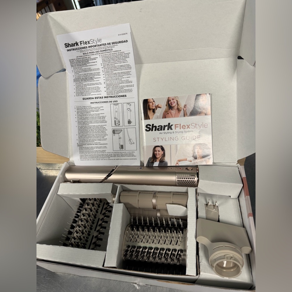 Shark FlexStyle System (NEW) - Picture 2 of 10